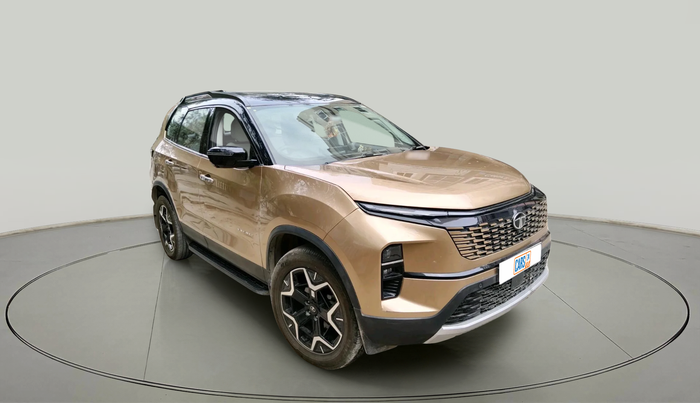 2024 Tata Safari ACCOMPLISHED PLUS DUAL TONE AT, Diesel, Automatic, 35,387 km, exterior