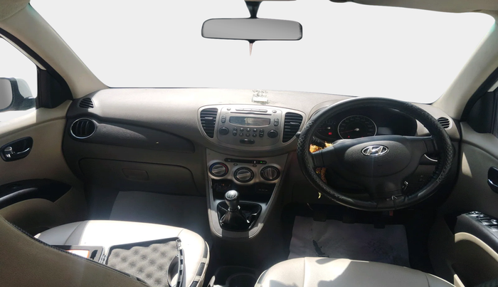 2013 Hyundai i10 SPORTZ 1.2, Petrol, Manual, 7,50,658 km, interior