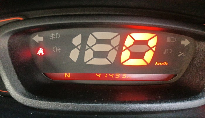 2019 Renault Kwid RXT 1.0 AMT (O), Petrol, Automatic, 41,493 km, interior