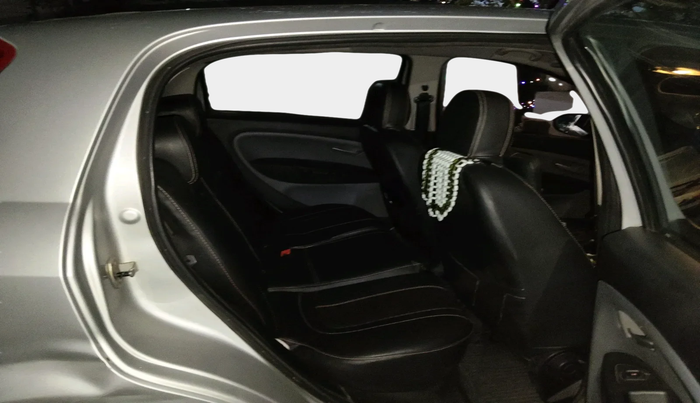 2011 Fiat Grand Punto EMOTION PACK 1.3, Diesel, Manual, 1,27,668 km, interior