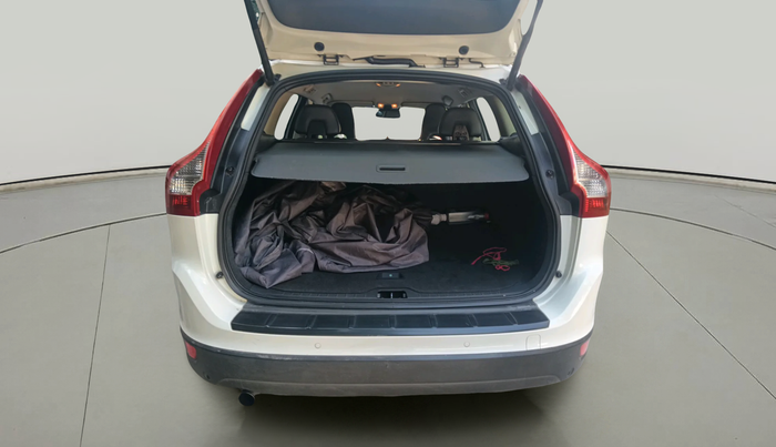 2012 Volvo XC 60 D4 KINETIC, Diesel, Automatic, 1,89,784 km, exterior