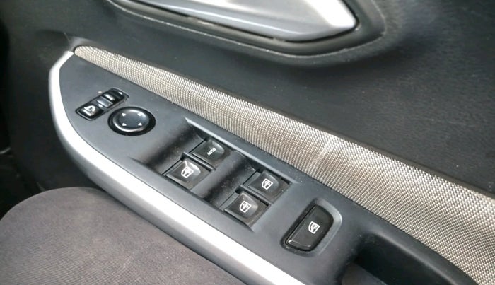 2021 Nissan MAGNITE XV DUAL TONE, Petrol, Manual, 60,248 km, interior