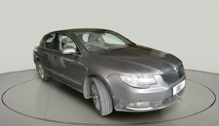 2011 Skoda Superb ELEGANCE 2.0 TDI CR AT, Diesel, Automatic, 1,57,720 km, exterior