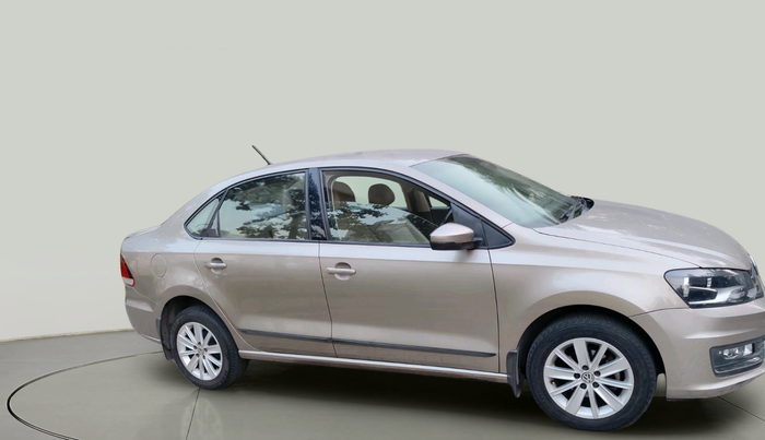 2015 Volkswagen Vento HIGHLINE 1.6 MPI, Petrol, Manual, 32,643 km, exterior