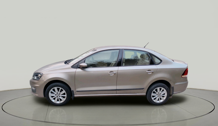 2015 Volkswagen Vento HIGHLINE 1.6 MPI, Petrol, Manual, 32,643 km, exterior