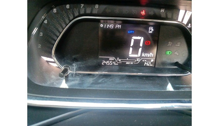 2022 Tata NEXON XZ PLUS PETROL, Petrol, Manual, 24,554 km, interior