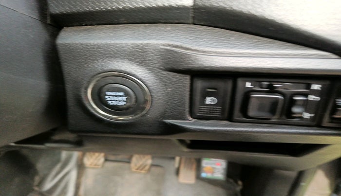 2021 Maruti Vitara Brezza ZXI, Petrol, Manual, 77,759 km, interior