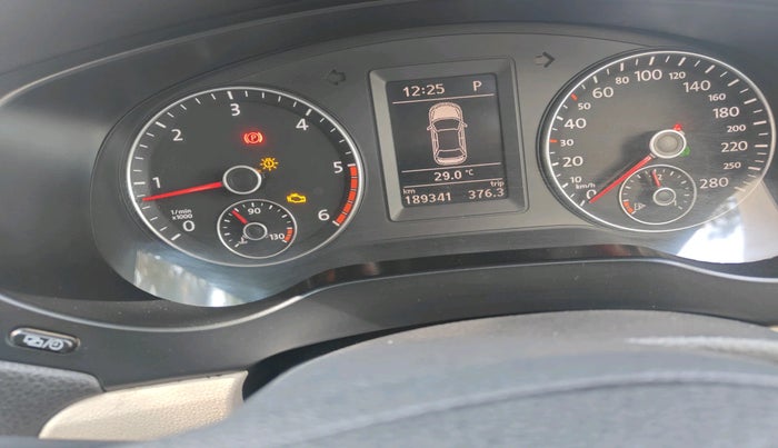 2012 Volkswagen Jetta HIGHLINE TDI AT, Diesel, Automatic, 1,89,341 km, interior