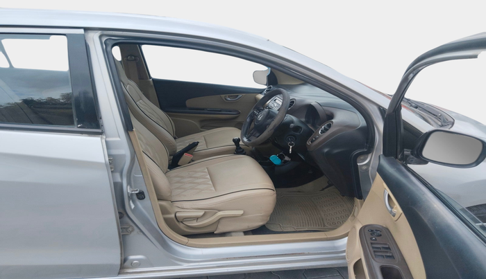 2014 Honda Amaze 1.5L I-DTEC VX, Diesel, Manual, 1,65,947 km, interior