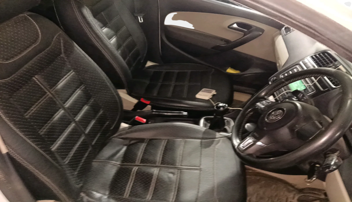 2013 Volkswagen Polo HIGHLINE DIESEL, Diesel, Manual, 78,352 km, interior