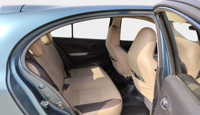 2016 Nissan Micra Active XV SAFETY PACK, Petrol, Manual, 1,02,560 km, interior