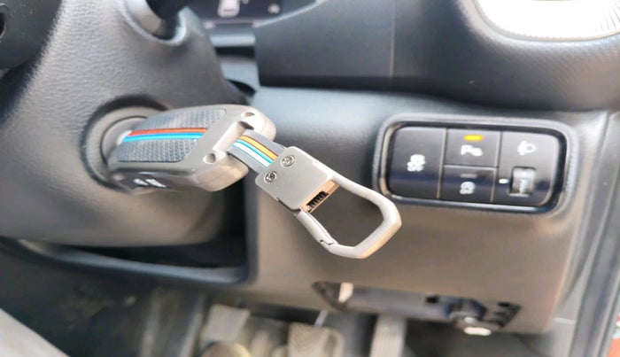 2024 KIA SONET HTK (O) 1.2 Petrol MT, Petrol, Manual, 28,500 km, interior