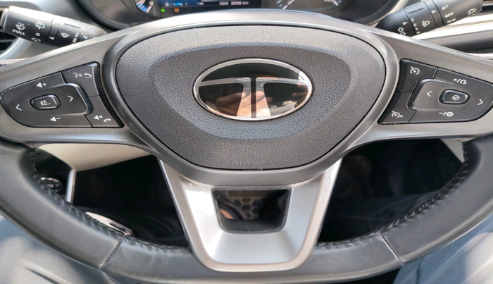2024 Tata ALTROZ XZA + SUNROOF, Petrol, Automatic, 25,762 km, interior