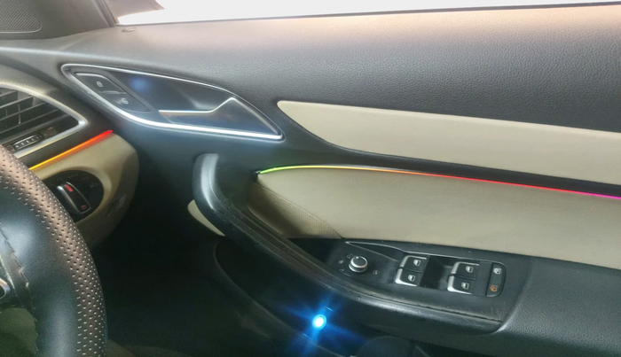 2015 Audi Q3 35 TDI Quattro, Diesel, Automatic, 27,987 km, interior