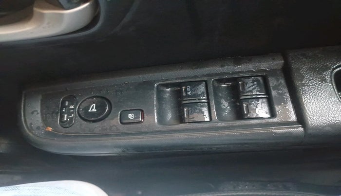 2016 Honda BR-V 1.5L I-VTEC S, Petrol, Manual, 91,316 km, interior