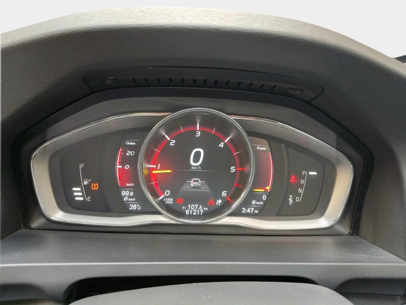 2018 Volvo S60 Momentum D4, Diesel, Automatic, 61,217 km, interior