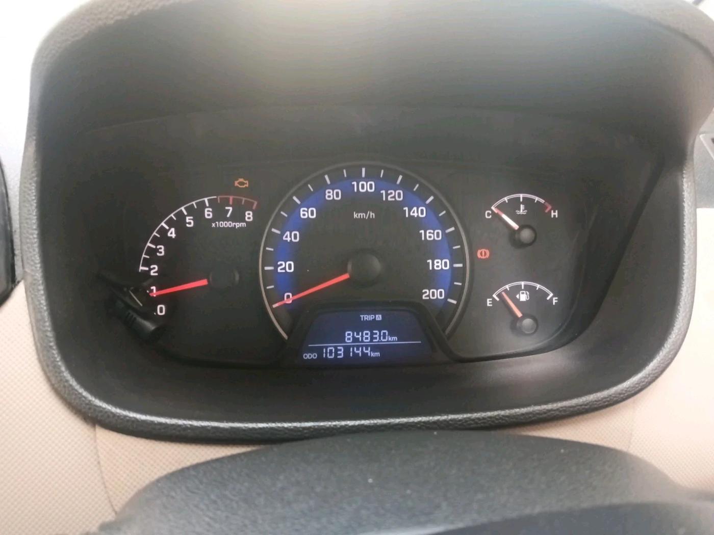 2018 Hyundai XCENT PRIME T  VTVT CNG, CNG, Manual, 1,03,144 km, interior