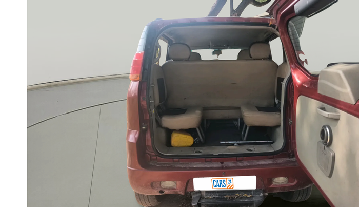 2013 Mahindra Quanto C6, Diesel, Manual, 1,67,800 km, exterior