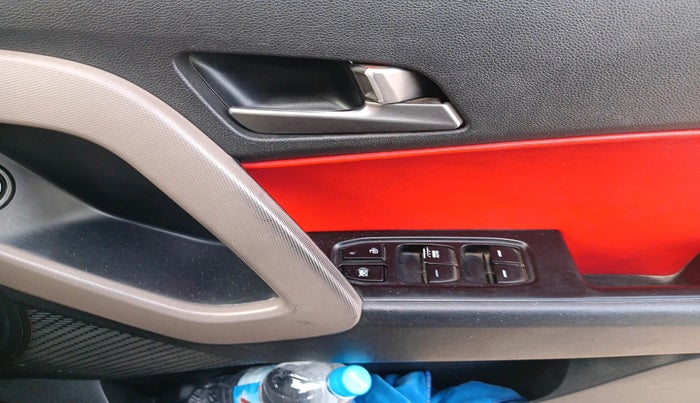 2015 Hyundai Creta SX PLUS AT 1.6 DIESEL, Diesel, Automatic, 1,27,035 km, interior