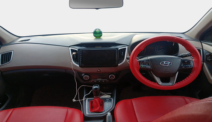 2015 Hyundai Creta SX PLUS AT 1.6 DIESEL, Diesel, Automatic, 1,27,035 km, interior
