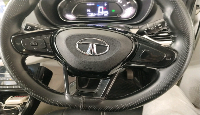 2021 Tata NEXON XZA PLUS DIESEL, Diesel, Automatic, 64,884 km, interior