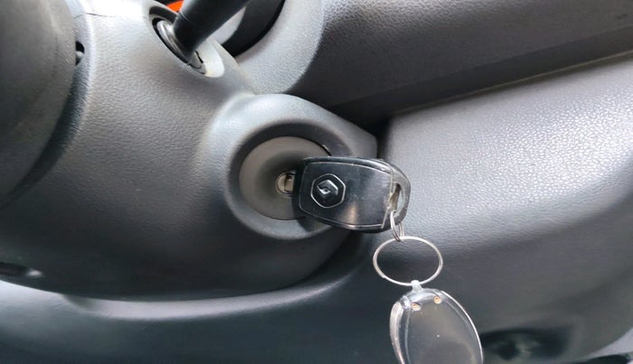 2016 Renault Kwid RXL, Petrol, Manual, 69,525 km, interior