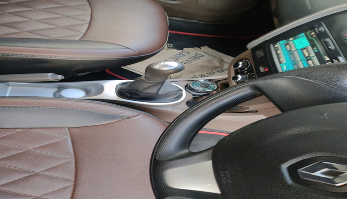 2019 Renault Duster RXS 1.5 PETROL MT, Petrol, Manual, 40,498 km, interior