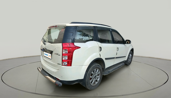 2016 Mahindra XUV500 W10 1.99, Diesel, Manual, 73,188 km, exterior