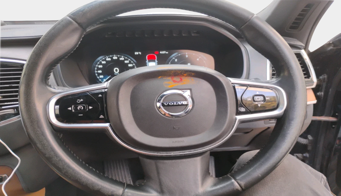 2016 Volvo XC 90 D5 Inscription, Diesel, Automatic, 2,01,344 km, interior