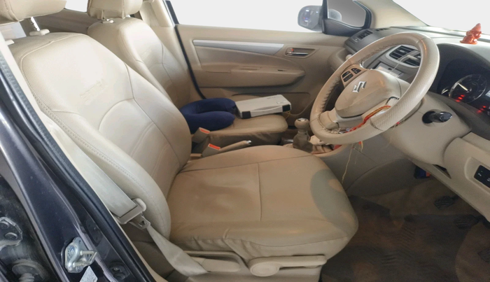 2015 Maruti Ertiga ZDI + SHVS, Diesel, Manual, 1,00,817 km, interior