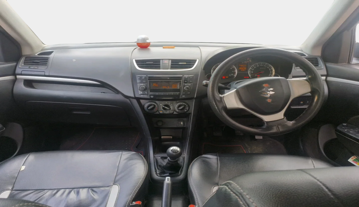 2017 Maruti Swift VXI O, Petrol, Manual, 2,25,971 km, interior