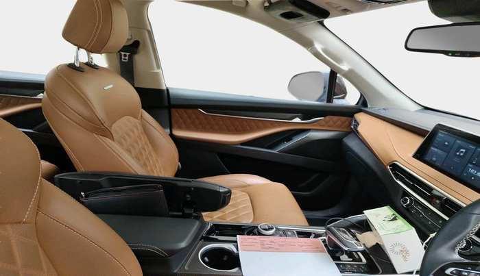 2021 MG GLOSTER SAVVY 7 STR 2.0 TWIN TURBO 4WD, Diesel, Automatic, 17,701 km, interior