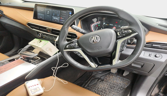 2021 MG GLOSTER SAVVY 7 STR 2.0 TWIN TURBO 4WD, Diesel, Automatic, 17,701 km, interior