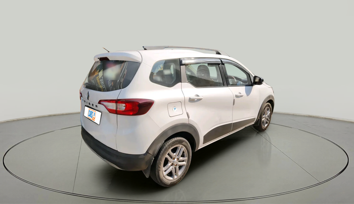 2022 Renault TRIBER RXZ, Petrol, Manual, 1,16,301 km, exterior