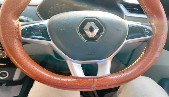 2022 Renault TRIBER RXZ, Petrol, Manual, 1,16,301 km, interior