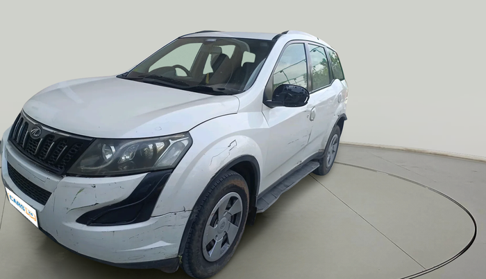 2015 Mahindra XUV500 W6, Diesel, Manual, 72,710 km, exterior