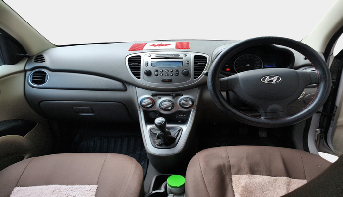 2014 Hyundai i10 SPORTZ 1.1, Petrol, Manual, 46,093 km, interior