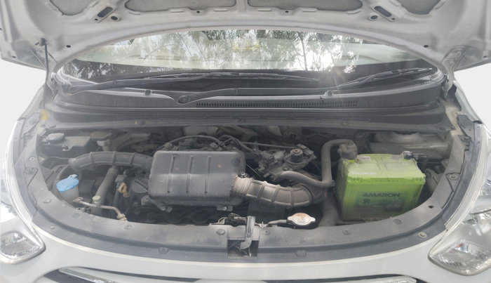 2014 Hyundai i10 SPORTZ 1.1 LPG, Petrol, Manual, 1,02,766 km, exterior