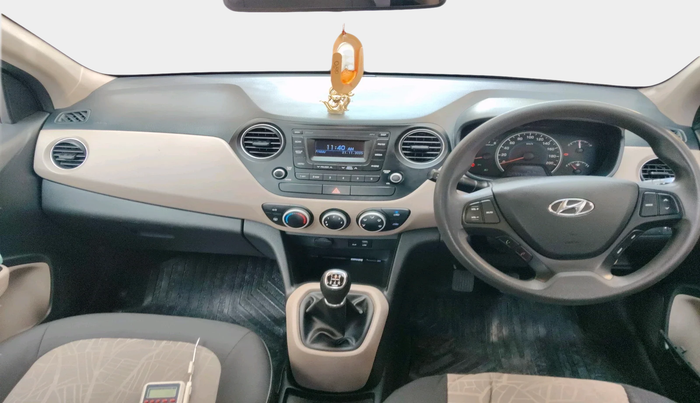 2016 Hyundai Grand i10 SPORTZ 1.2 KAPPA VTVT, Petrol, Manual, 77,718 km, interior