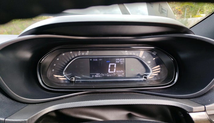 2022 Tata NEXON XZ PLUS (PREMIUM) DIESEL, Diesel, Manual, 31,988 km, interior