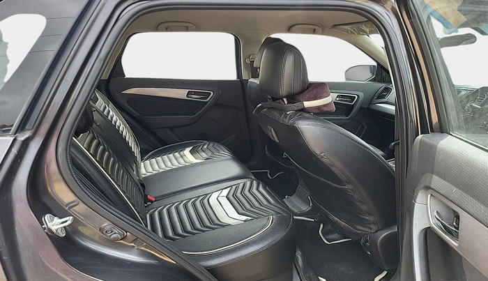 2017 Maruti Vitara Brezza ZDI, Diesel, Manual, 79,141 km, interior