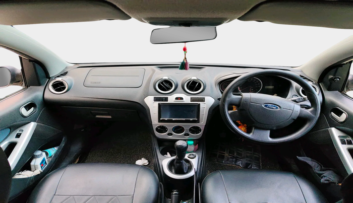 2015 Ford Figo TITANIUM 1.4 DIESEL, Diesel, Manual, 1,23,080 km, interior