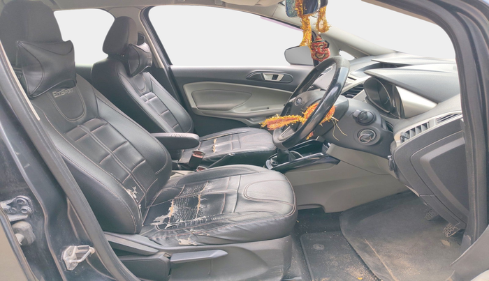 2013 Ford Ecosport TITANIUM 1.5L DIESEL, Diesel, Manual, 2,05,483 km, interior