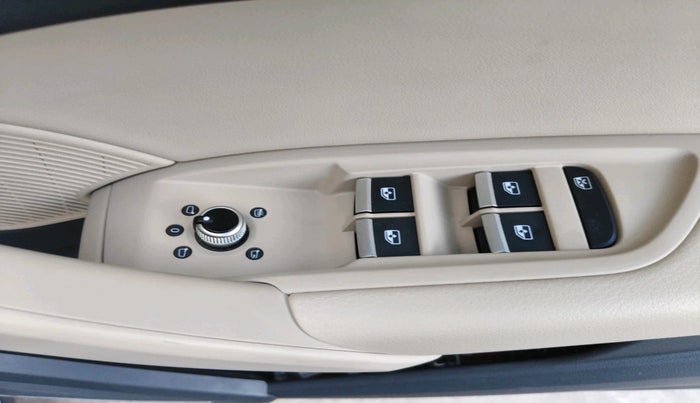 2022 Audi Q5 Technology 45 TFSI, Petrol, Automatic, 38,290 km, interior