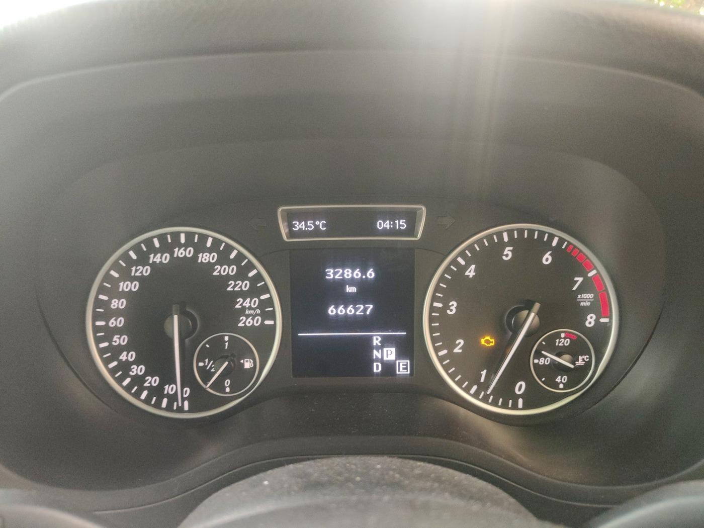2012 Mercedes Benz B Class B 180 SPORTS PETROL, Petrol, Automatic, 68,500 km, interior