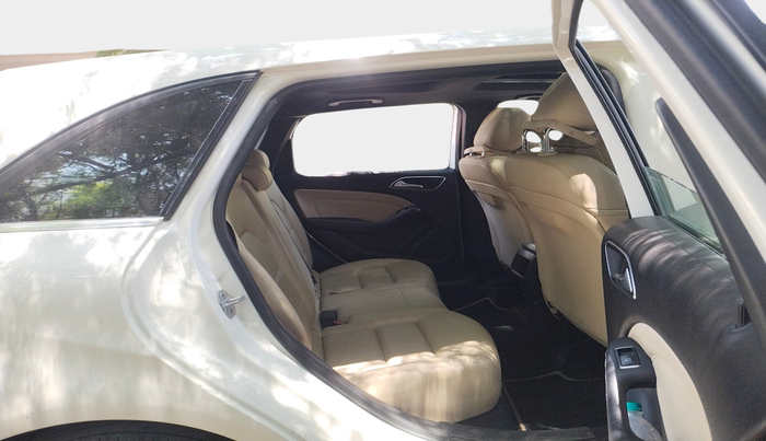 2012 Mercedes Benz B Class B 180 SPORTS PETROL, Petrol, Automatic, 68,000 km, interior