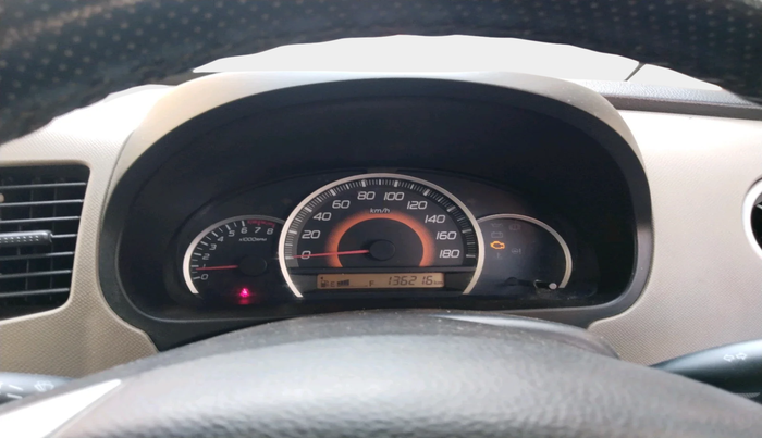 2013 Maruti Wagon R 1.0 VXI, Petrol, Manual, 1,36,216 km, interior