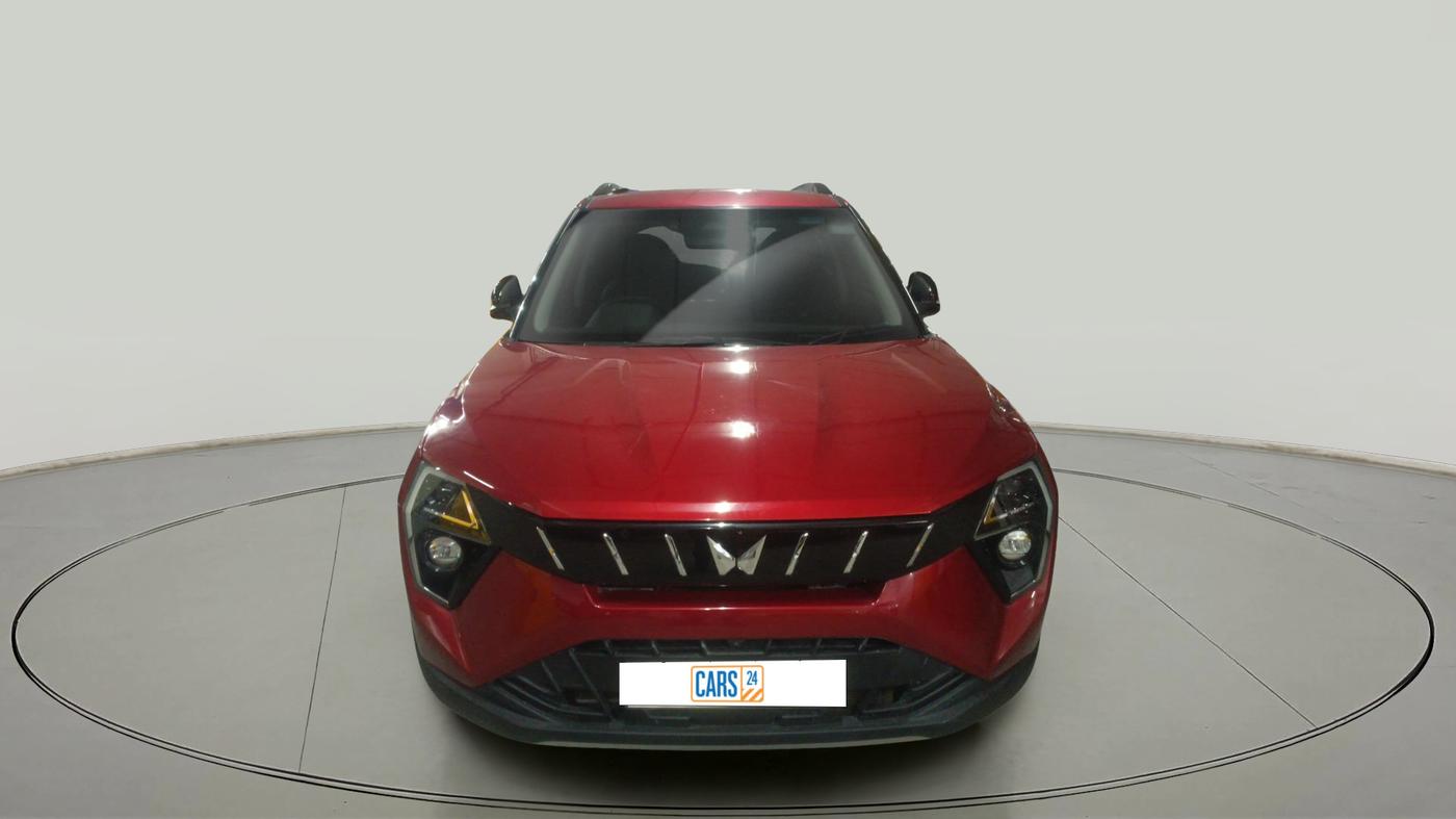 2024 Mahindra XUV 3XO AX5L 1.2 TGDi, Petrol, Manual, 15,566 km, exterior