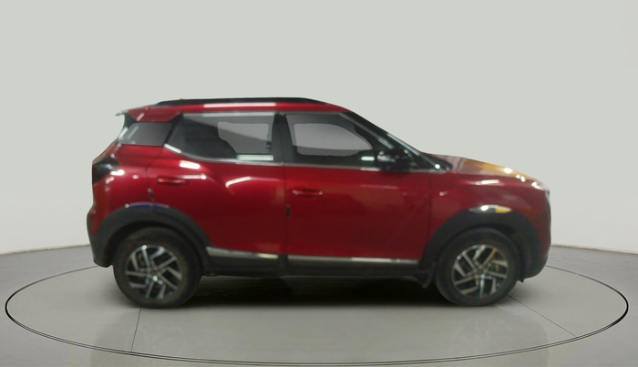 2024 Mahindra XUV 3XO AX5L 1.2 TGDi, Petrol, Manual, 15,566 km, exterior