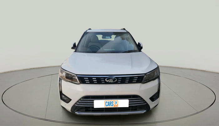 2021 Mahindra XUV300 W8 (O) 1.5 DIESEL, Diesel, Manual, 60,600 km, exterior